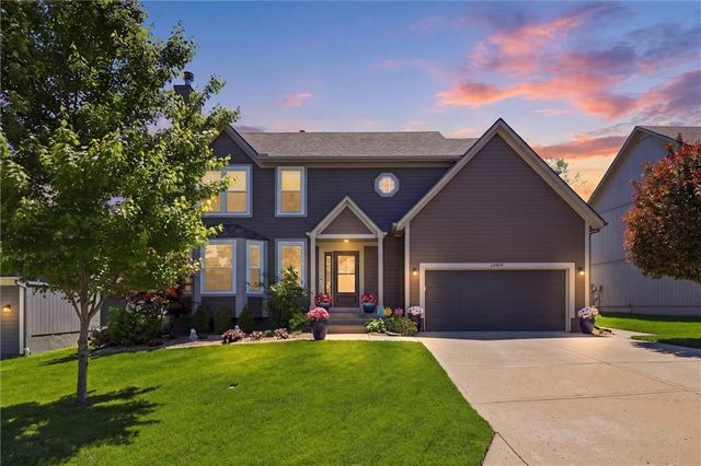 21409 W 50th Terrace, Shawnee, KS 66218