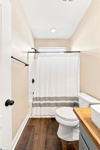 186 Chandler Crest Court, Greer, SC 29651
