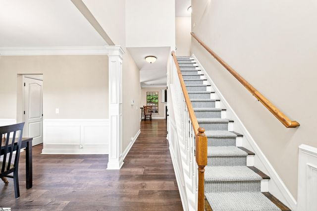 186 Chandler Crest Court, Greer, SC 29651