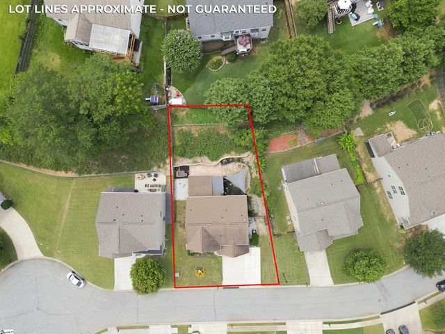 186 Chandler Crest Court, Greer, SC 29651