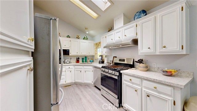 1457 Martinique Drive, Hemet, CA 92543