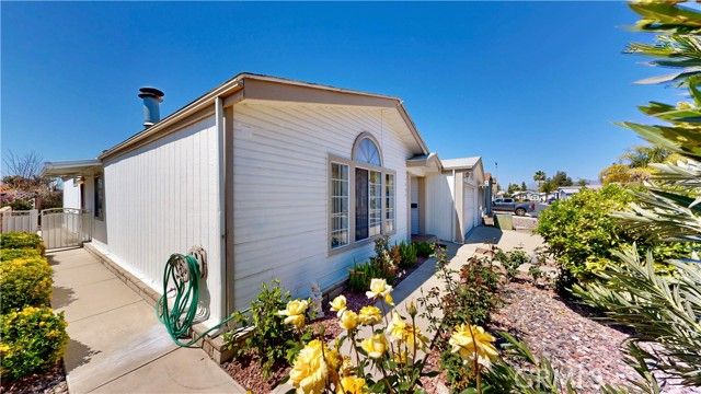 1457 Martinique Drive, Hemet, CA 92543