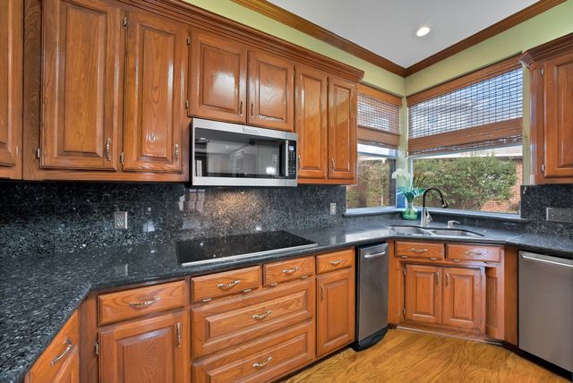 5605 Bailey Court, Arlington, TX 76017