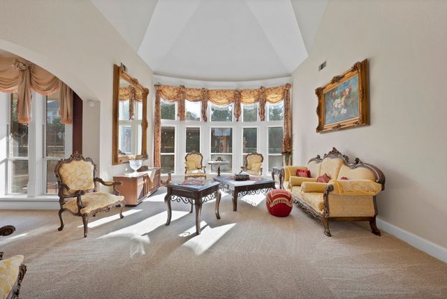 5605 Bailey Court, Arlington, TX 76017