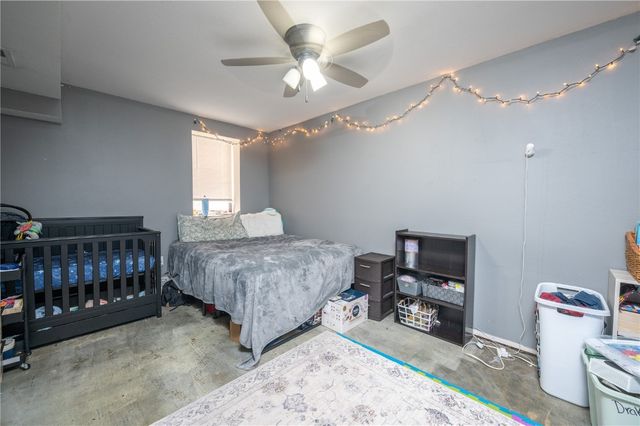 25 Birch Ct, North Liberty, IA 52317