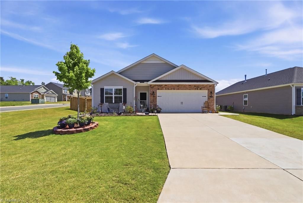 2413 Trevana Way, Graham, NC 27253