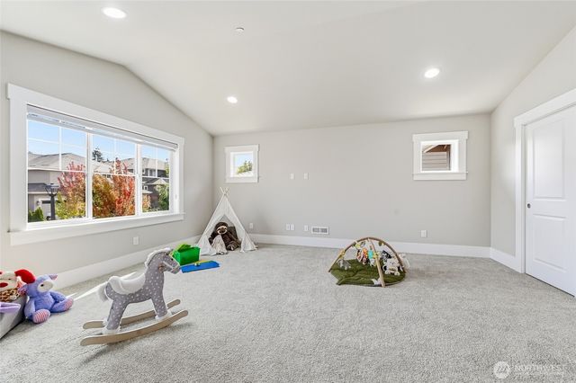 13628 NE 133rd Place, Kirkland, WA 98034