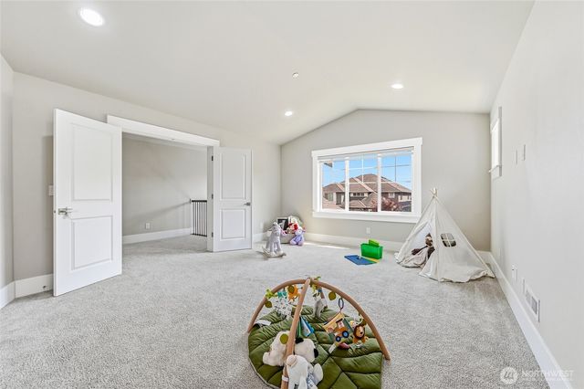 13628 NE 133rd Place, Kirkland, WA 98034