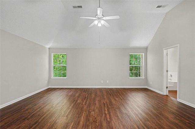 129 Kentwood Springs Drive, Hampton, GA 30228