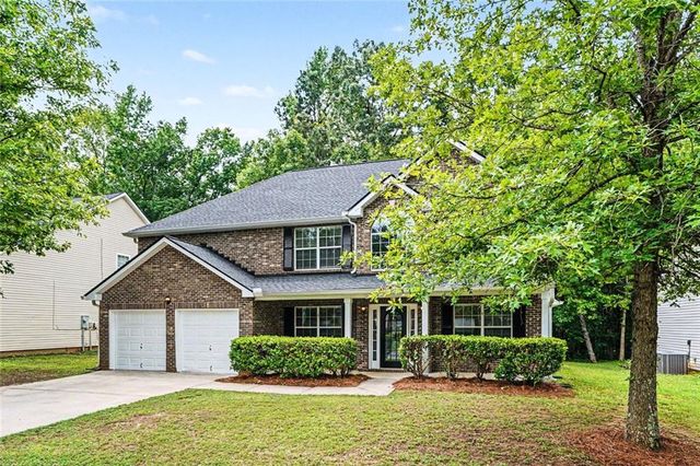 129 Kentwood Springs Drive, Hampton, GA 30228
