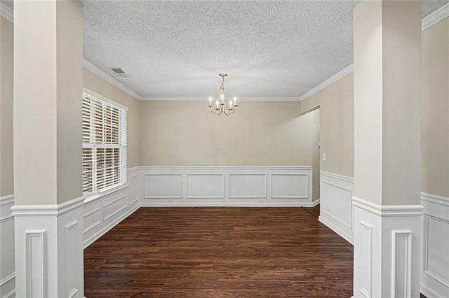 129 Kentwood Springs Drive, Hampton, GA 30228