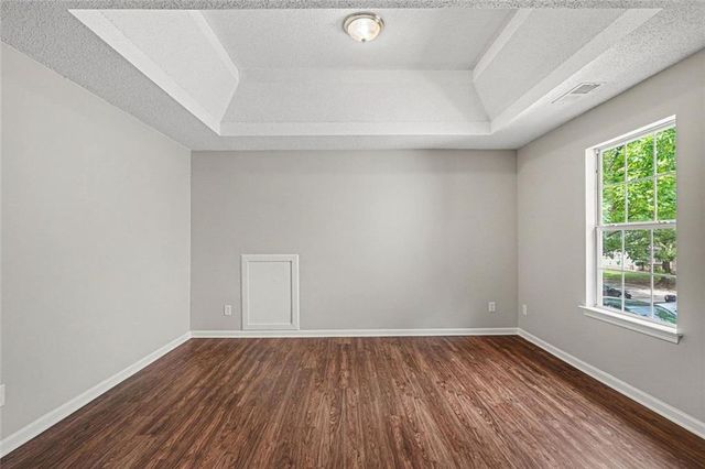 129 Kentwood Springs Drive, Hampton, GA 30228