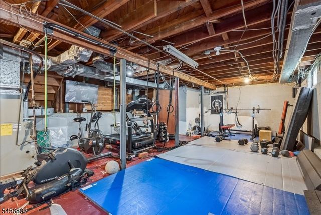 37 Continental Ave, Morristown Town, NJ 07960