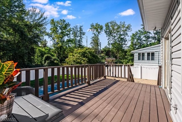 37 Continental Ave, Morristown Town, NJ 07960