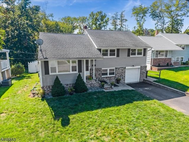 37 Continental Ave, Morristown Town, NJ 07960