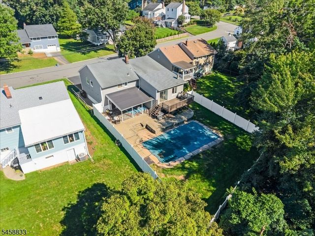 37 Continental Ave, Morristown Town, NJ 07960