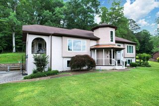 450 Hunt Cliff Drive NW, Cleveland, TN 37311
