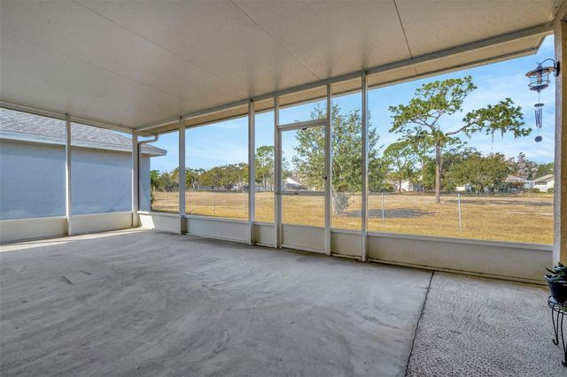 18810 FOREST GLEN COURT, Tampa, FL 33647