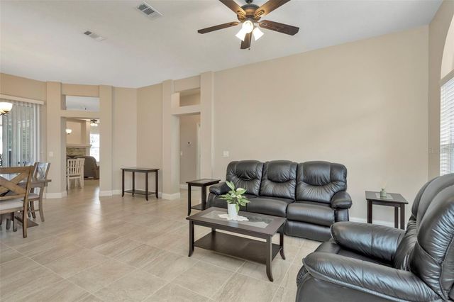 18810 FOREST GLEN COURT, Tampa, FL 33647