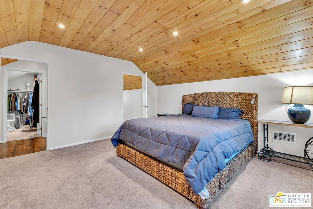 Image 65 of property listing at 23971 Skyview Drive, Idyllwild, CA 92549