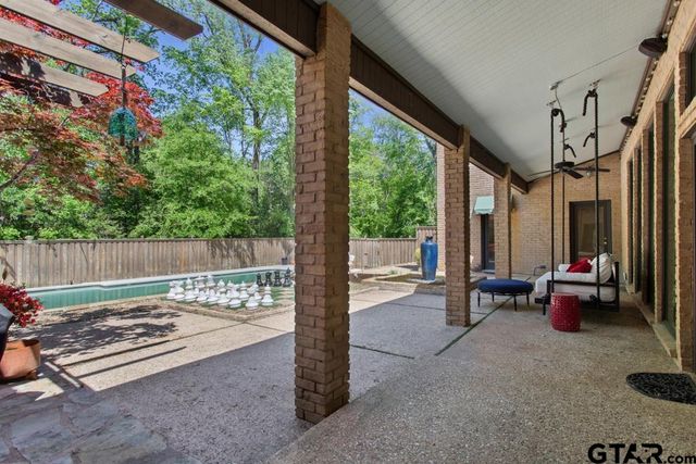 5819 Covey Lane, Tyler, TX 75703