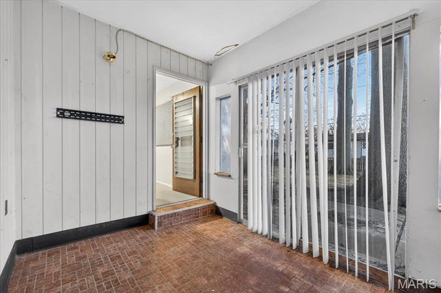 1316 Bayonne Drive, St Louis, MO 63138