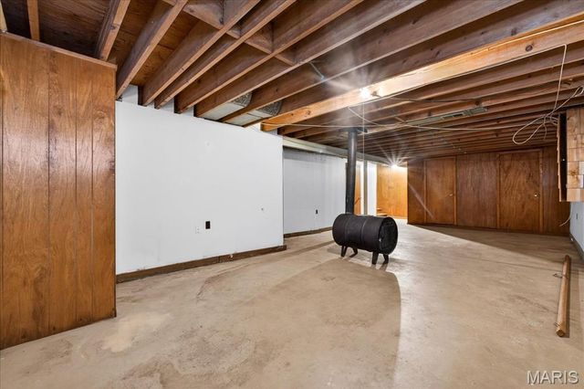 1316 Bayonne Drive, St Louis, MO 63138