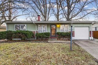1316 Bayonne Drive, St Louis, MO 63138