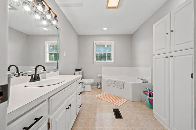 2164 Old Bear Road, Royal, AR 71968
