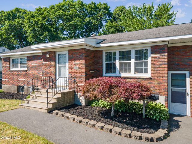 1136 Butler Street, Rotterdam, NY 12303
