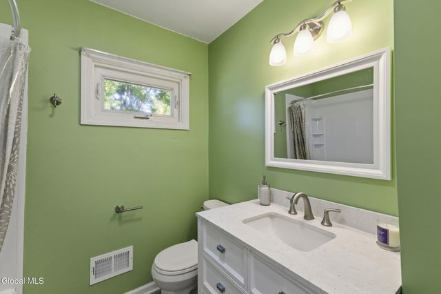 1136 Butler Street, Rotterdam, NY 12303