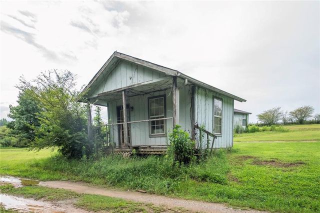136 White Rose Lane, Temple, GA 30179