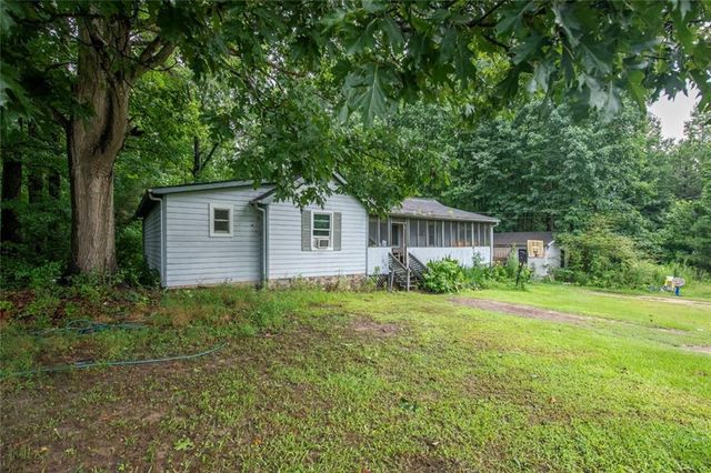 136 White Rose Lane, Temple, GA 30179