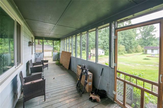 136 White Rose Lane, Temple, GA 30179