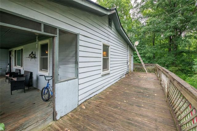 136 White Rose Lane, Temple, GA 30179