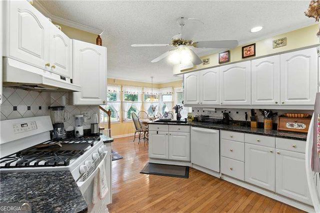 4772 Deer Chase, Powder Springs, GA 30127