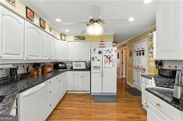 4772 Deer Chase, Powder Springs, GA 30127