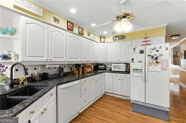 4772 Deer Chase, Powder Springs, GA 30127