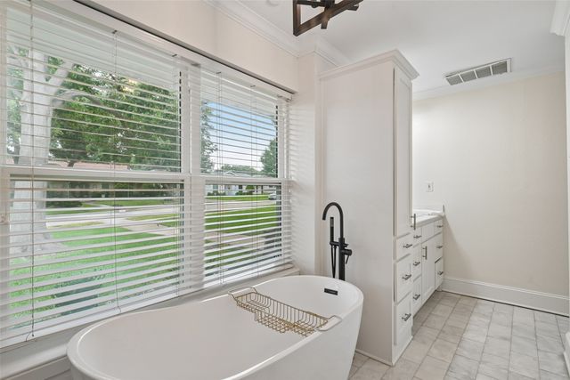 328 Oakcrest Drive, Richardson, TX 75080
