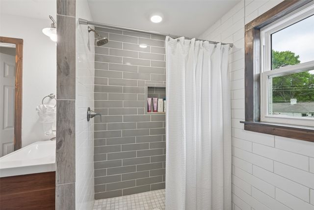 328 Oakcrest Drive, Richardson, TX 75080