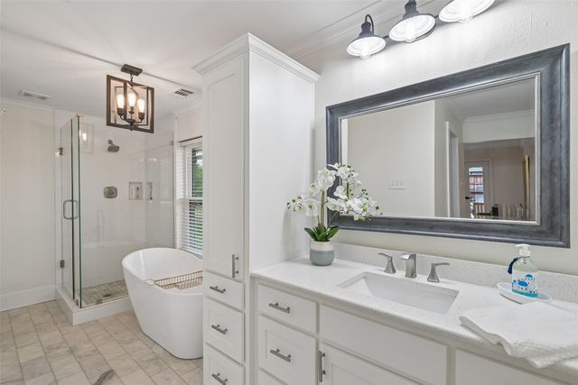 328 Oakcrest Drive, Richardson, TX 75080
