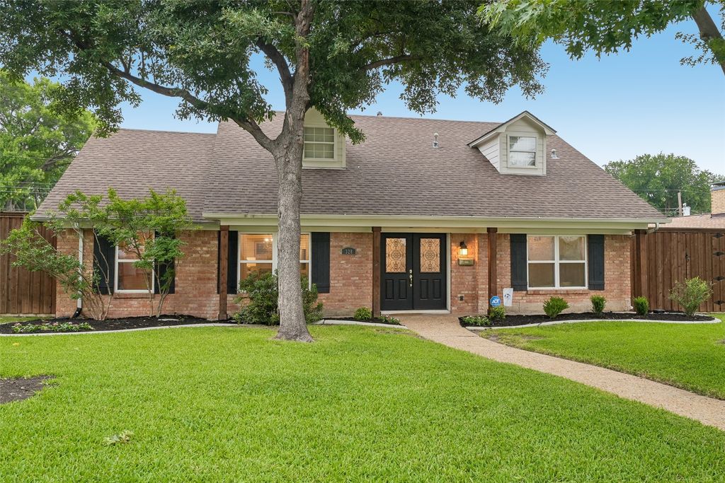 328 Oakcrest Drive, Richardson, TX 75080
