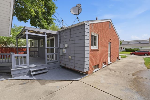8171 Perrin Avenue, Westland, MI 48185