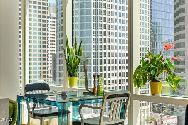 877 Francisco Street 1506, Los Angeles, CA 90017