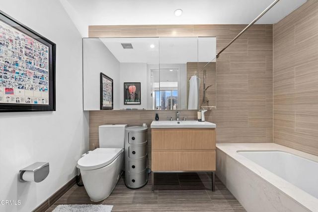 877 Francisco Street 1506, Los Angeles, CA 90017