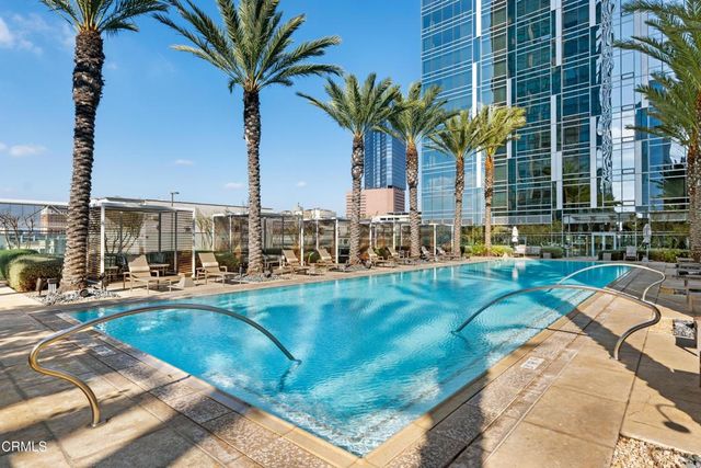 877 Francisco Street 1506, Los Angeles, CA 90017