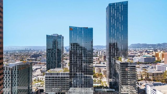 877 Francisco Street 1506, Los Angeles, CA 90017
