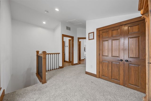 5305 American Legion SE, Iowa City, IA 52240