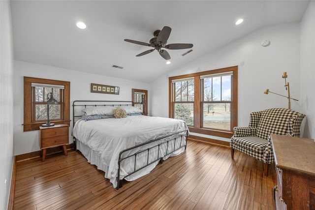 5305 American Legion SE, Iowa City, IA 52240