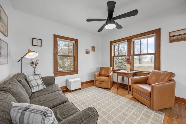 5305 American Legion SE, Iowa City, IA 52240